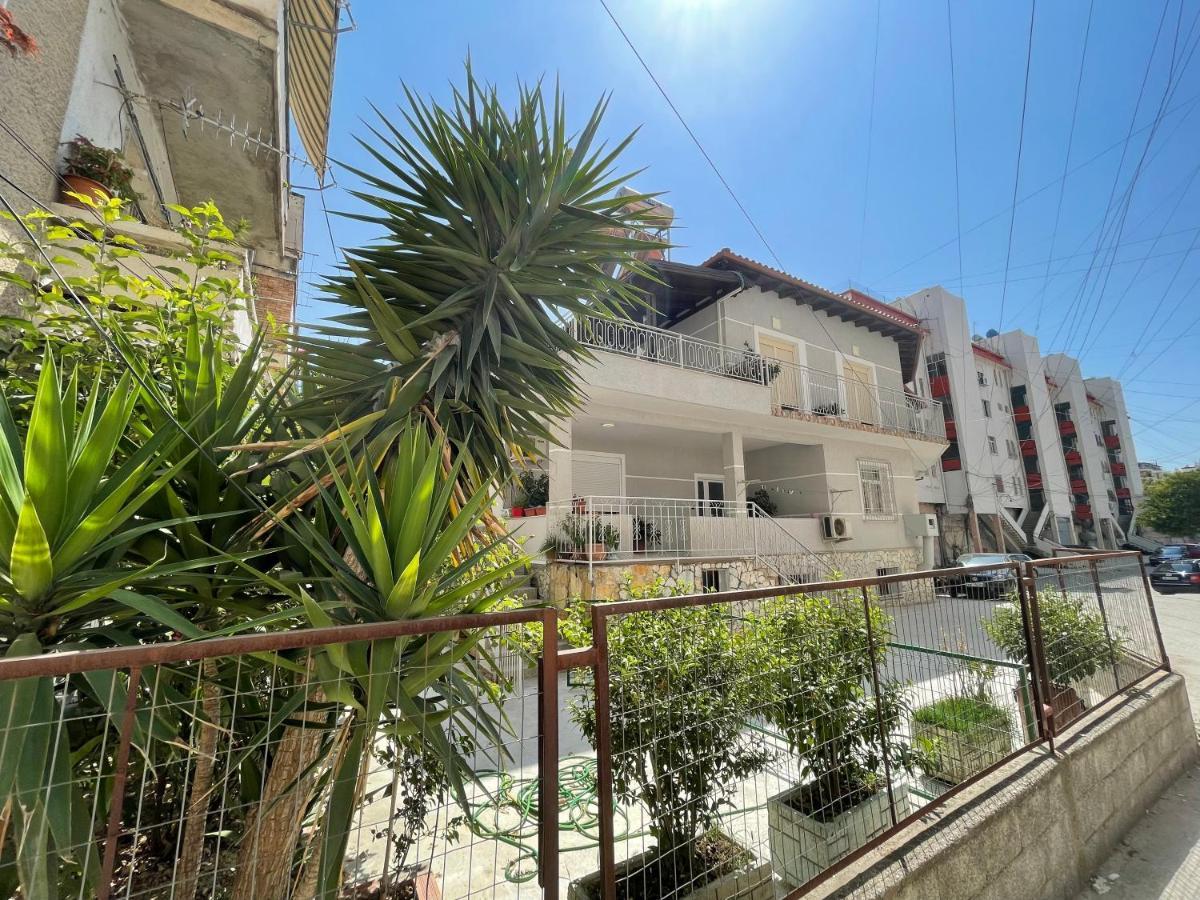 Large Apartment Влёра Экстерьер фото